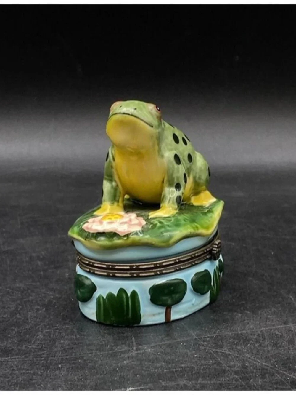 Frog Trinket Box Ceramic Spotted Frog on Lily Pad Oval Trinket Box
